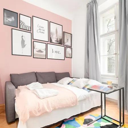 Next To Wenceslas Square By Days Apartment Prague