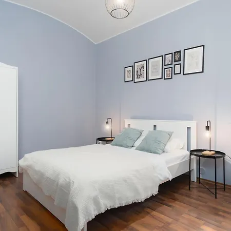 Daire Days - Modern Apts - Fast Wifi - Netflix - 7 Min Wenceslas Sq Prag