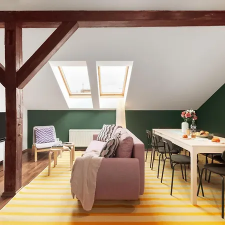 Days - Modern Just 7 Min From Wenceslas Square 公寓 *