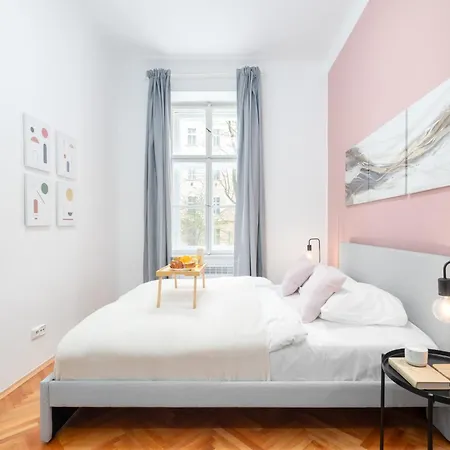 Days - Modern Just 7 Min From Wenceslas Square