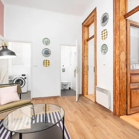 公寓 Days - Modern Apts - Fast Wifi - Netflix - 7 Min Wenceslas Sq *